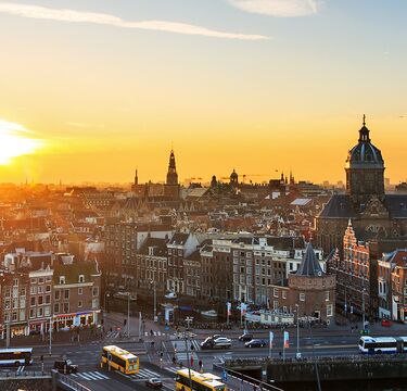 hlcom_office-mobile-banner-amsterdam_shutterstock_199317659 HLcom_Office mobile banner-Amsterdam_shutterstock_199317659